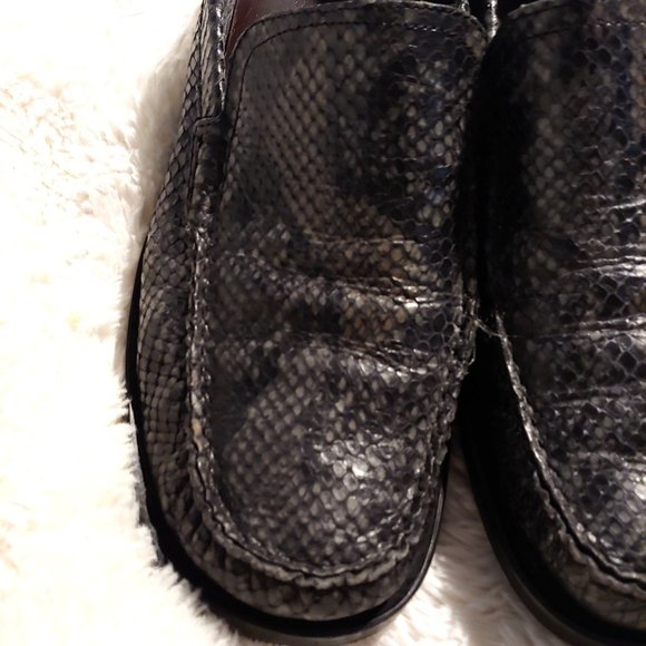 Echt Leder Vrai Cuir Snakeskin Womens Grey Made in Italy Loafers 40 - Picture 2 of 15